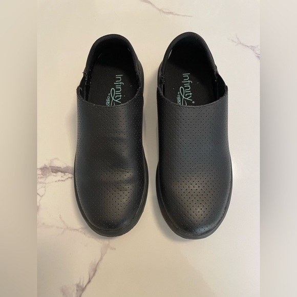 Infinity Cherokee footwear - Picture 6 of 8